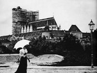 Katedrala u gradnji 1900. godine, pogled iz Vlaške